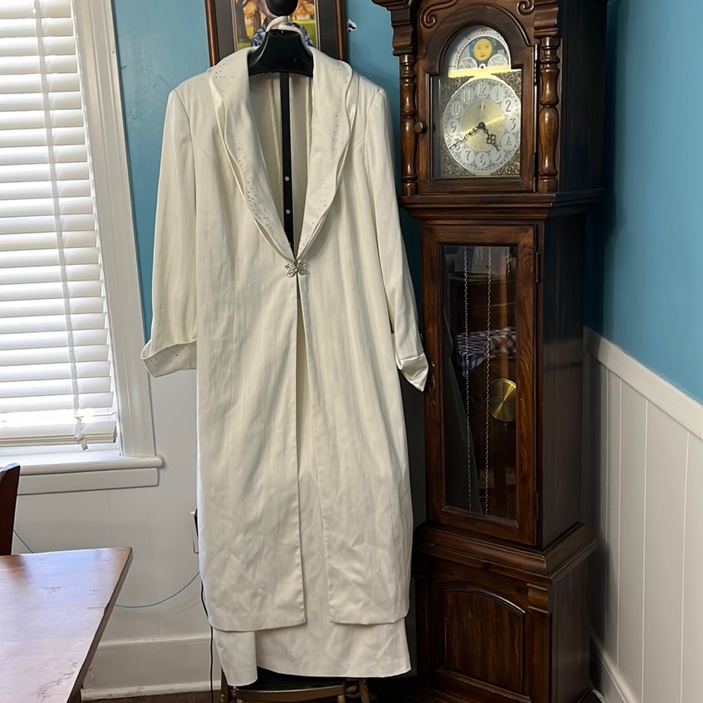 Faith Ivory Skirt Suit, long jacket, low calf/ankle length pencil skirt